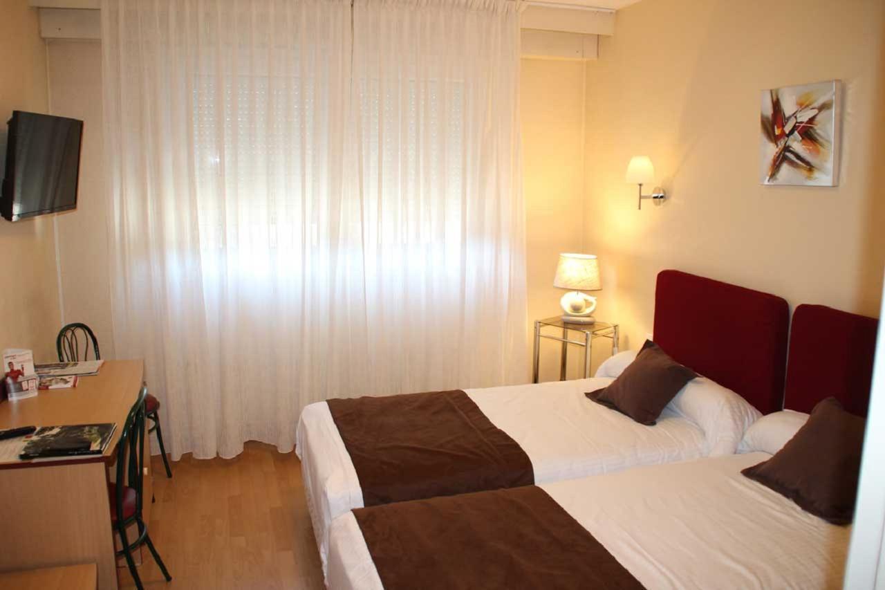Hotel Saint-Hubert מראה חיצוני תמונה